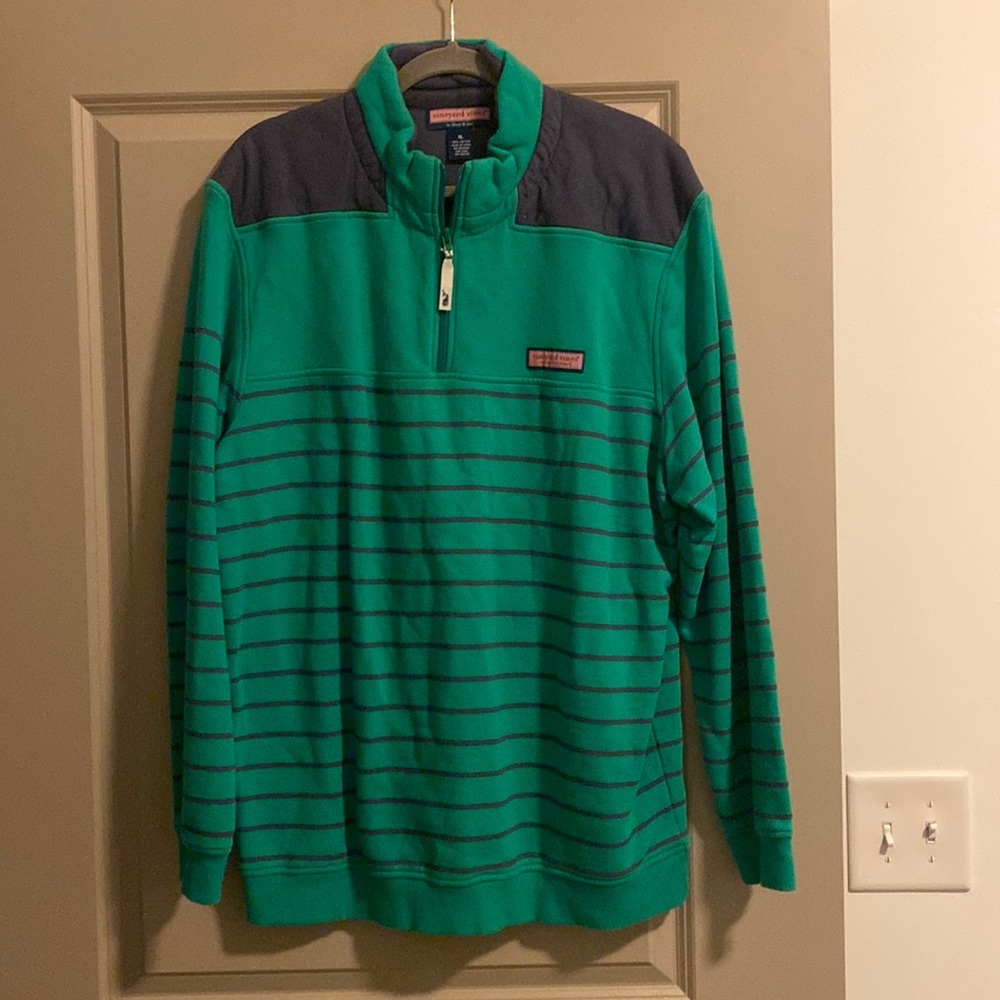Vineyard Vines Shep Shirt Men’s Size XL - Green and Purple